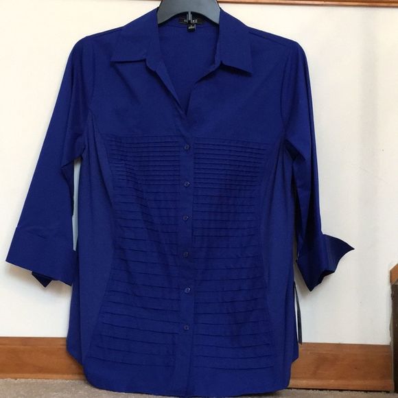 Elementz Tops - *NWT* Women's Royal Blue Button Down